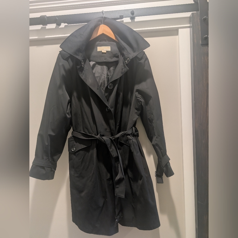 MICHAEL Michael Kors Elegant Black Trench Coat